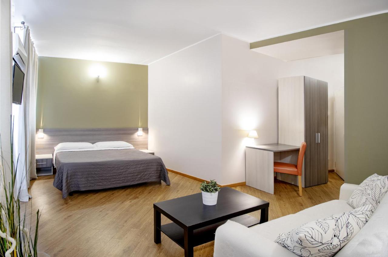 Al Borgo Aparthotel Sarzana Eksteriør bilde